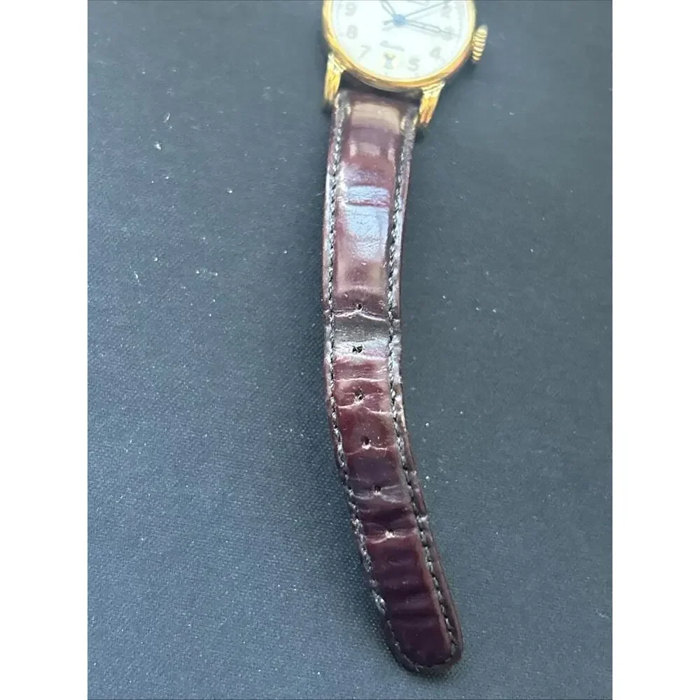 Eddie Bauer Gold Tone Women’s Quartz Watch